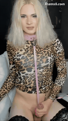 Do guys even suck girlcock anymore