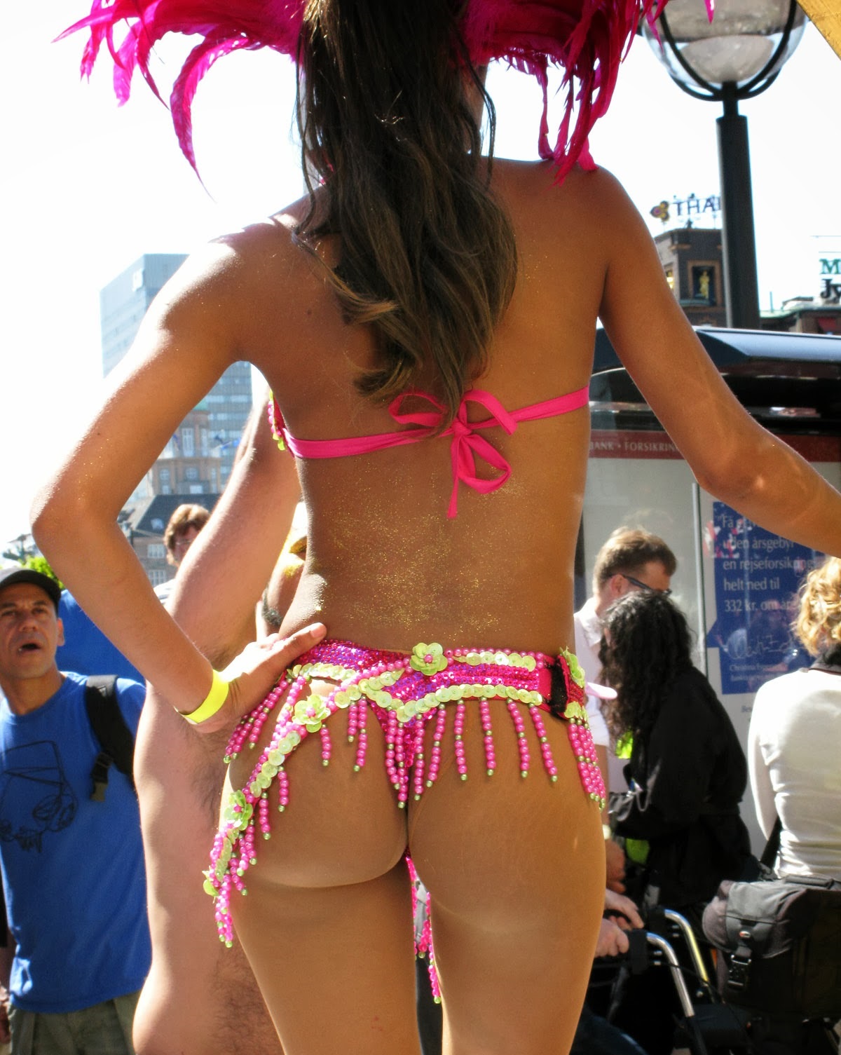 Sexually Driving Her Wild In Bed